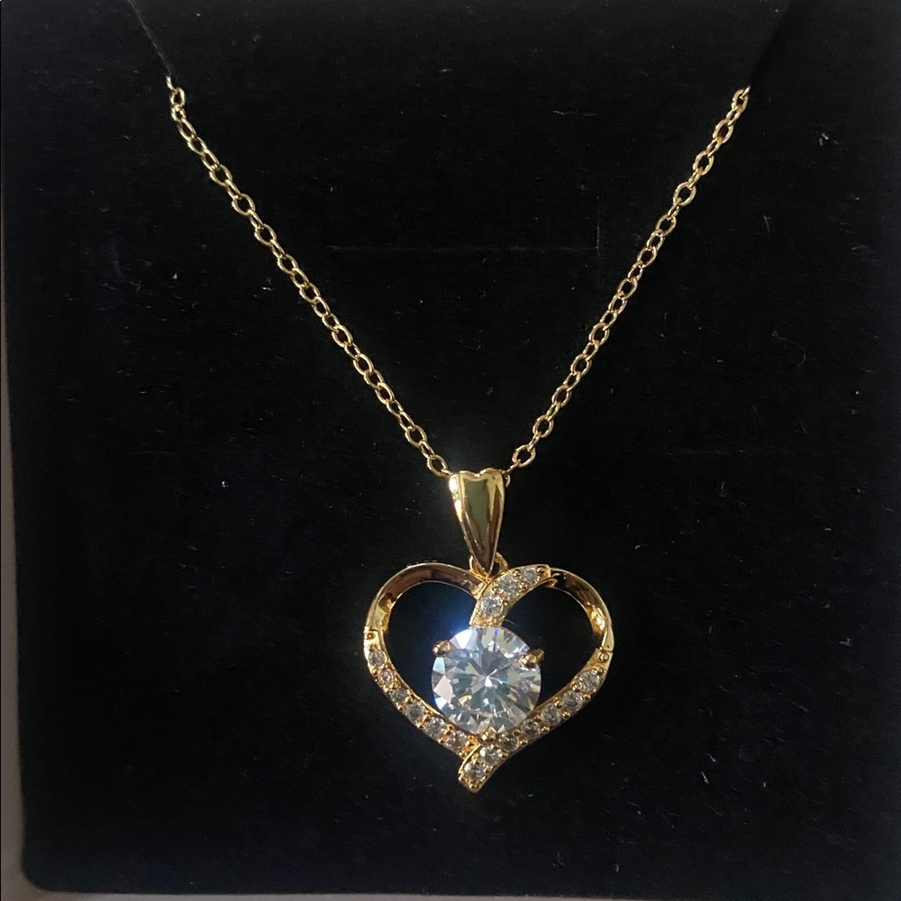 18K Gold Plated Sterling Silver Heart Pendant Necklace Cubic Zirconium Stones